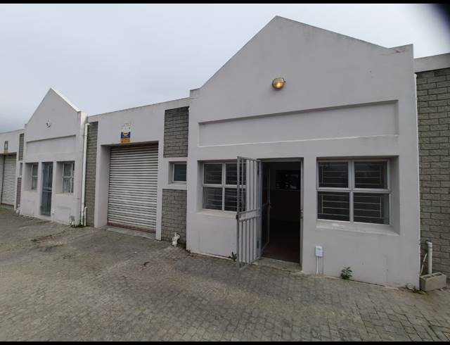 135M² WAREHOUSE TO LET IN PAROW EAST